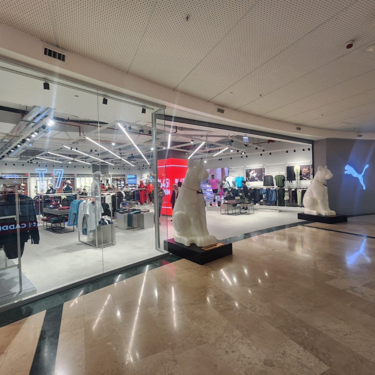 Puma Mağazası